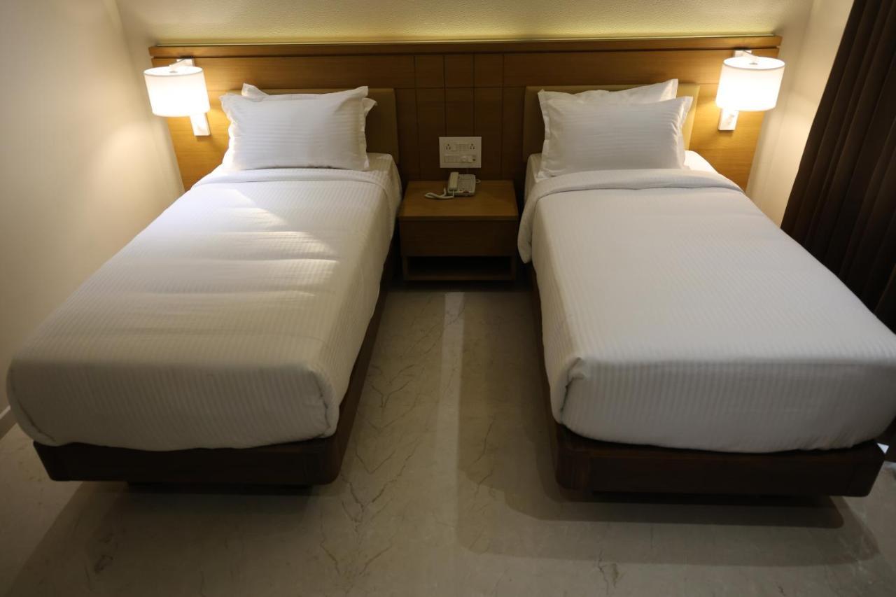 M Central Chennai Exterior foto